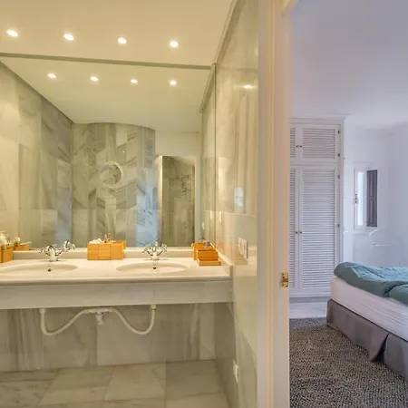 Aldea Blanca Luxury Apartment